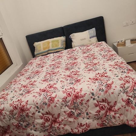 Modern Apartment In Tirana Eksteriør billede