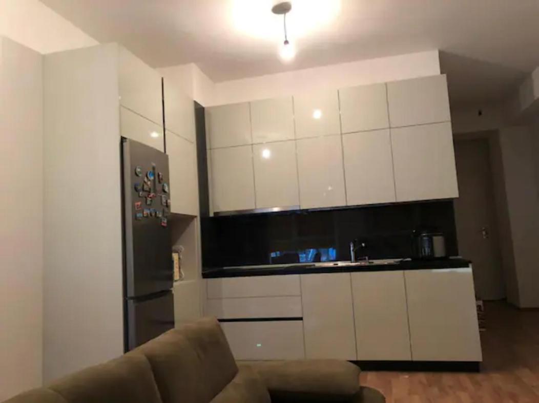 Modern Apartment In Tirana Eksteriør billede